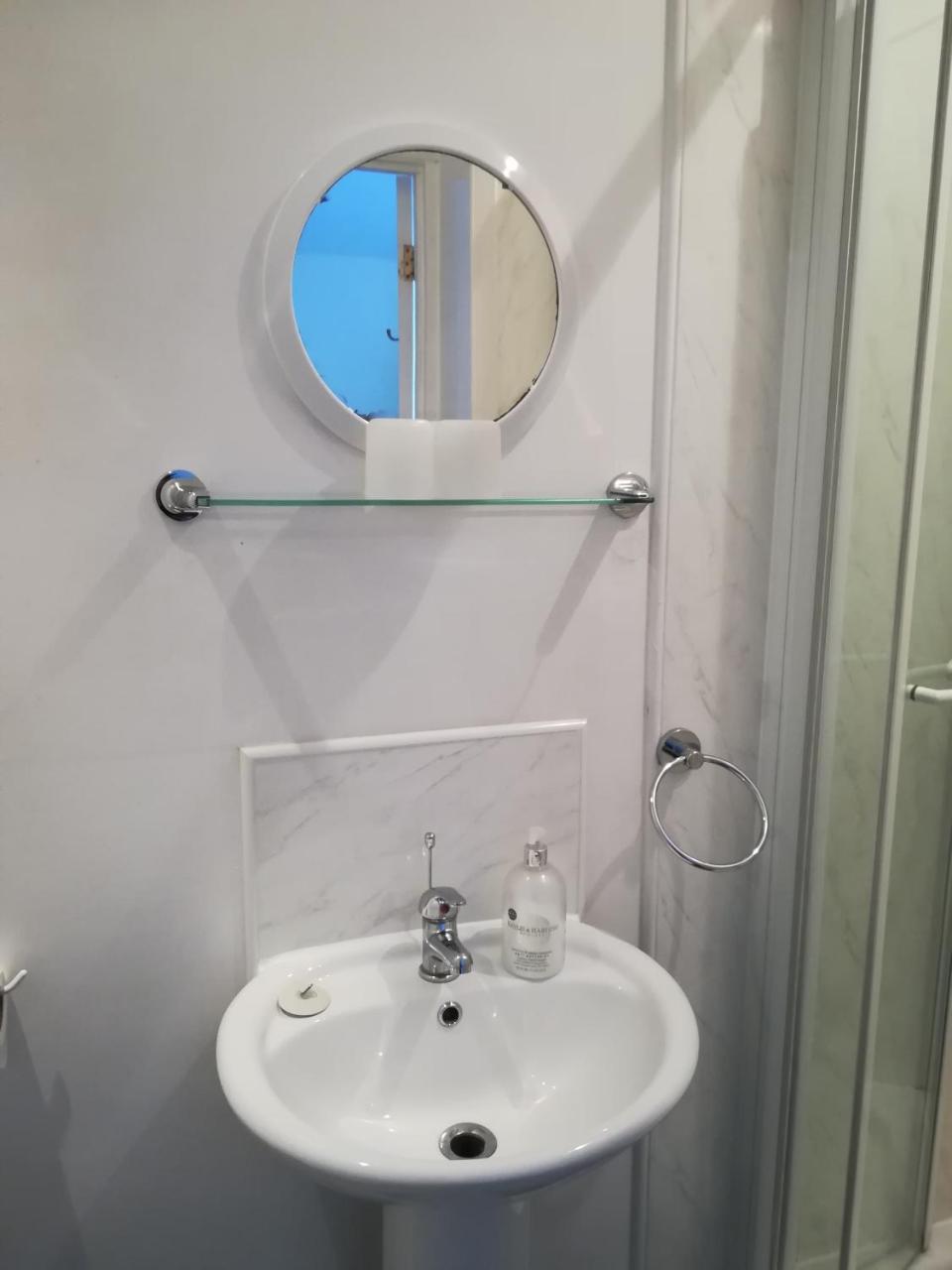 Bed and Breakfast Crestwell House Истли Экстерьер фото